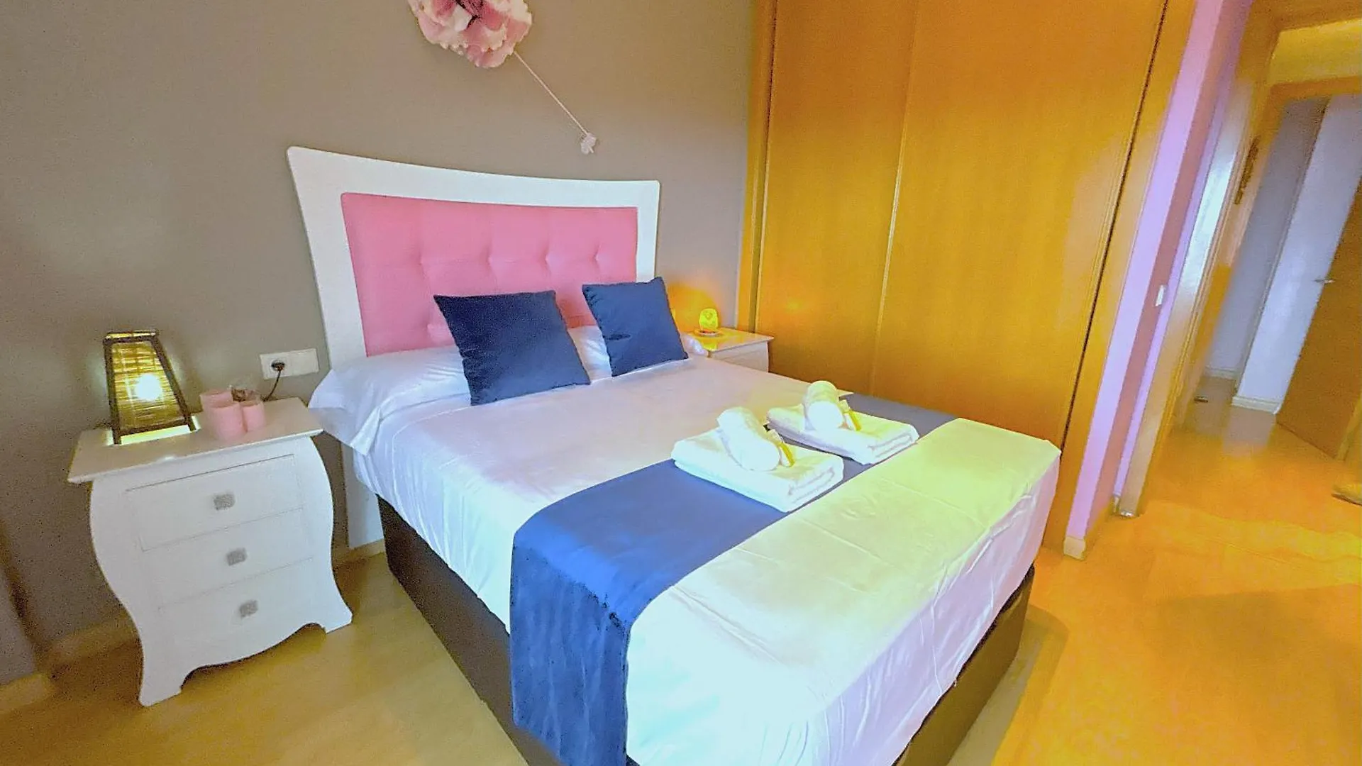 Evans Realty Bs Atico & Garaje & Piscinas & Padel Benalmádena Appartement